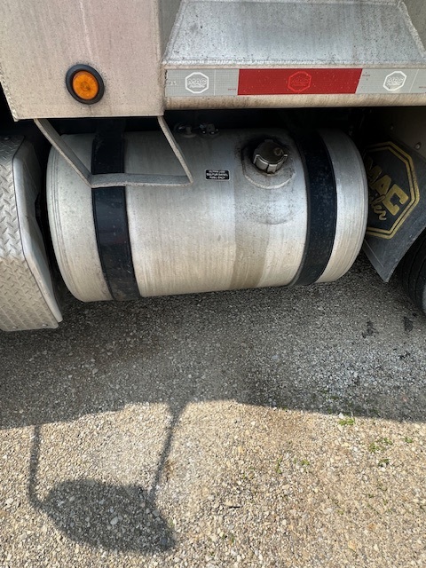 2016 FREIGHTLINER 122SD - Image 13